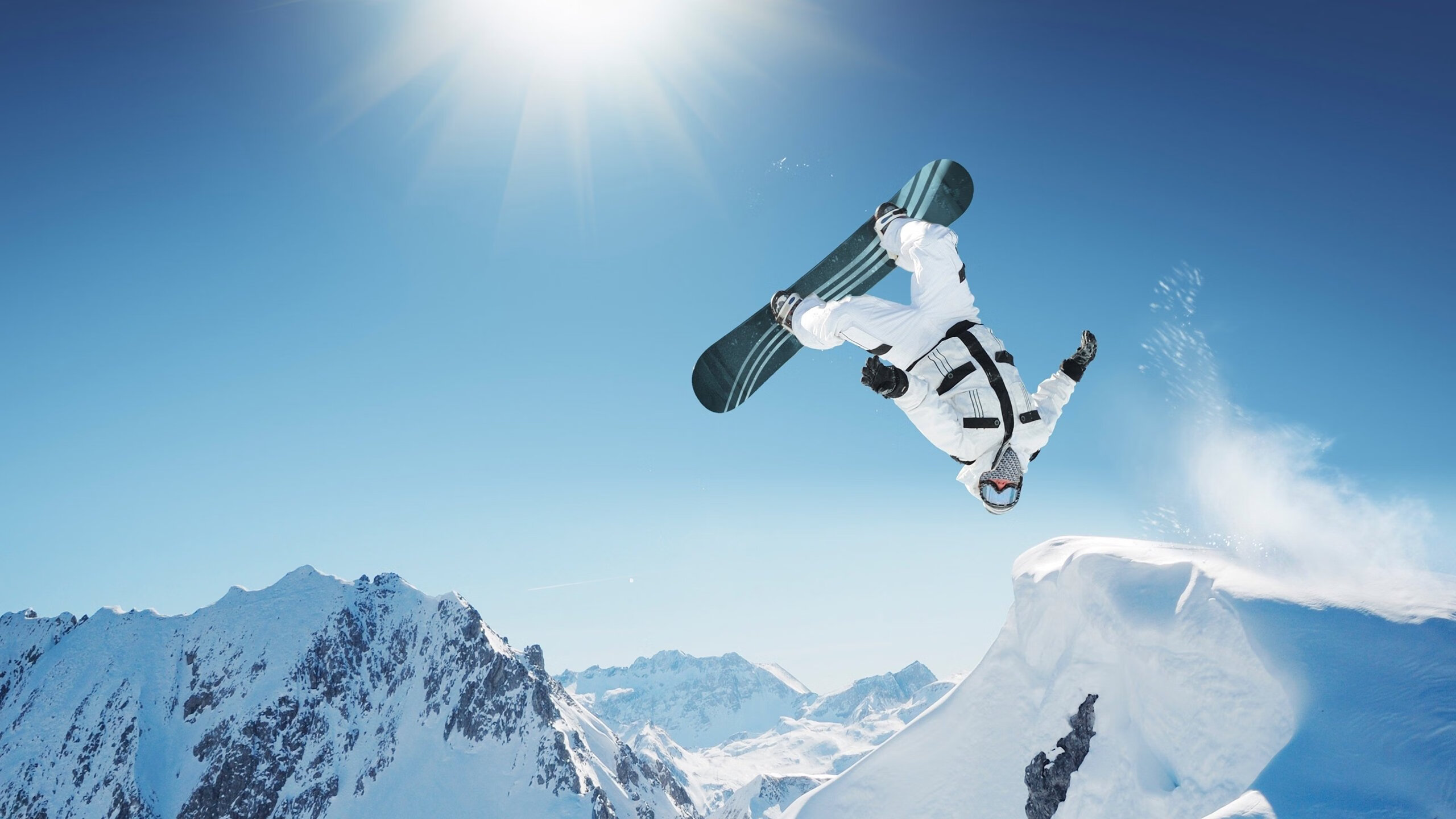 凯里·欧文新书畅销，谈NBA生活与信仰冲突，凯里欧文生活照