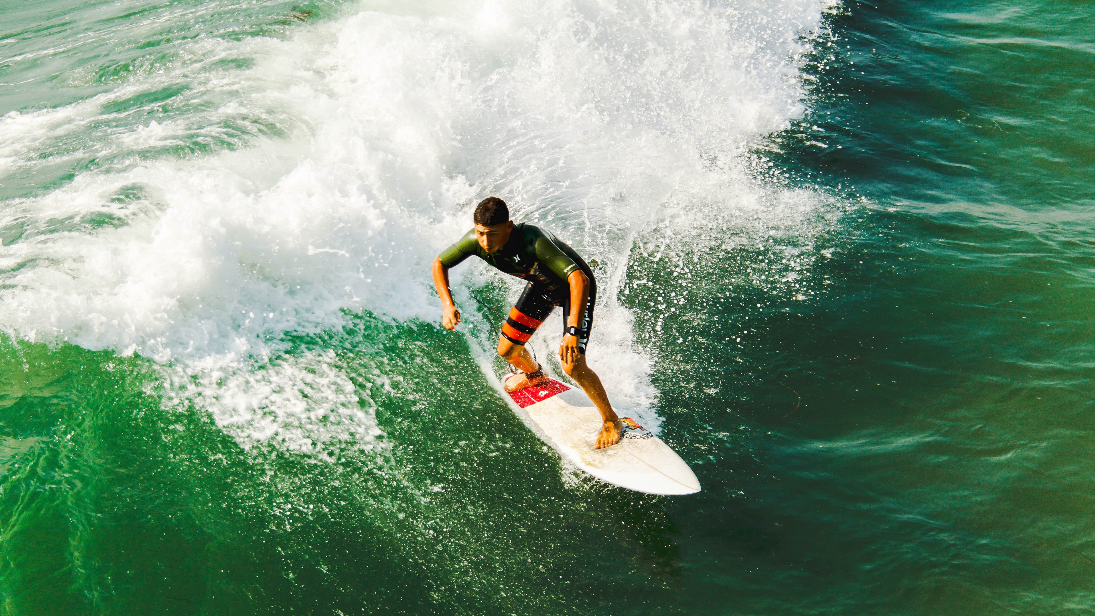 史上最年轻的“欧洲金靴”得主首次亮相欧冠，欧洲最年轻的国王